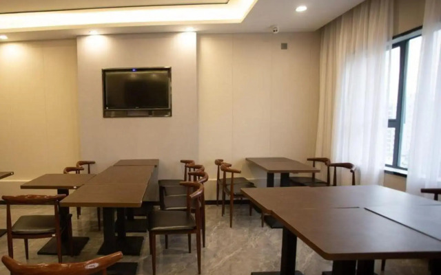 Gaston Hotel (Jiangbin Park Ma'anshan Branch)