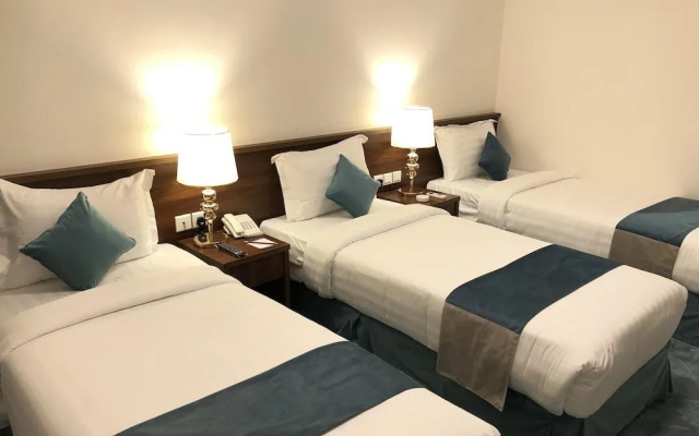 Zaha Al Madina Hotel