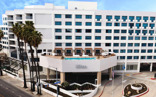 Hilton Santa Monica Hotel & Suites
