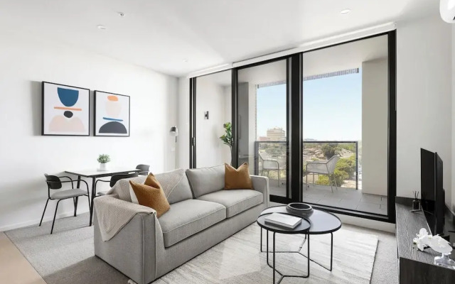 Caulfield Apartments by Urban Rest