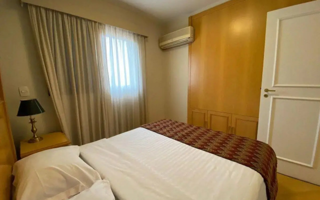 Flat la maison d stan UH104