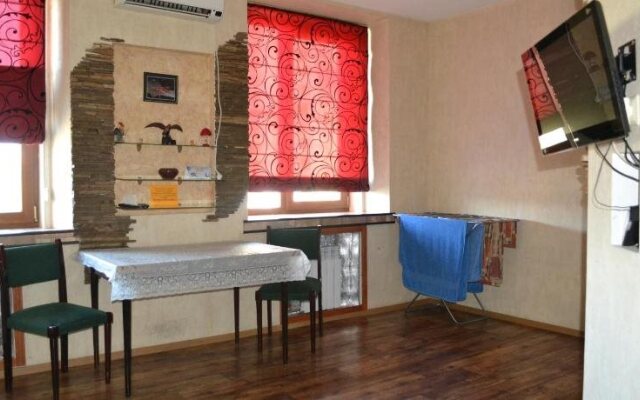 Rudneva Downtown Aparthotel