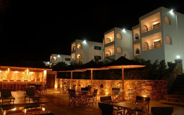 Alykes Hotel Apartments