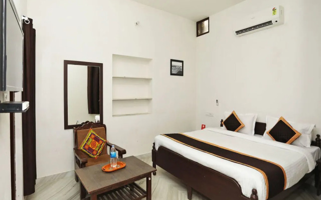 OYO 9470 The Grace Inn