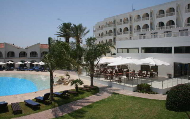 Radisson Beach Resort Larnaca