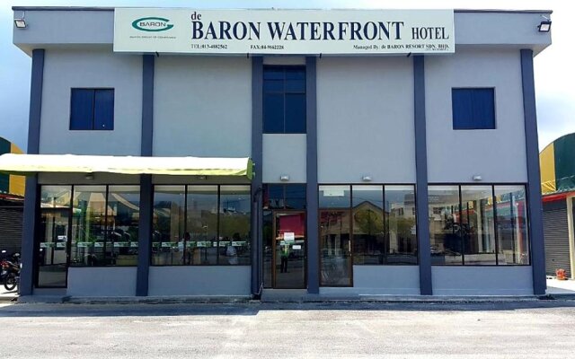 Baron Waterfront Hotel