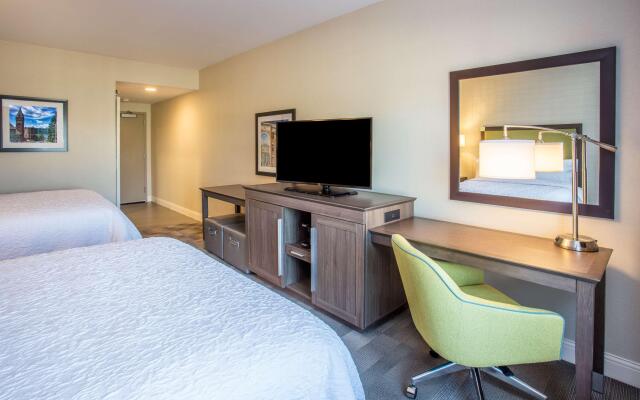 Hampton Inn & Suites Yonkers - Westchester