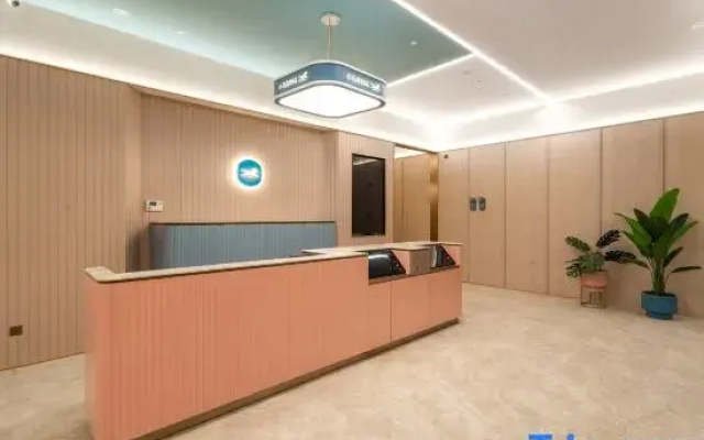 Hanting Hotel (Xuzhou China University of Mining and Technology, Qiligou Metro Station)