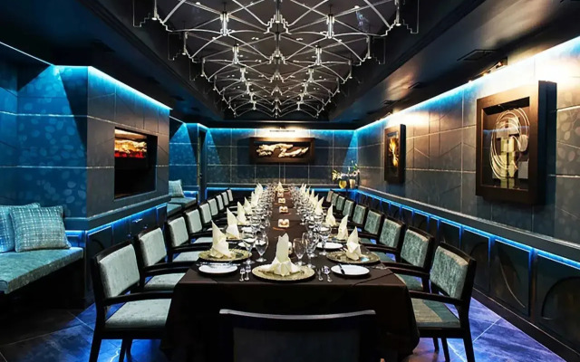 Raamtin Residence Hotel