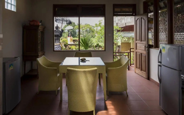 Murni's Villa Ligondi