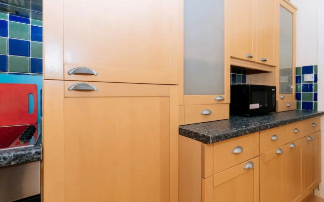 Cosy 2 Bedroom Flat in Craigleith