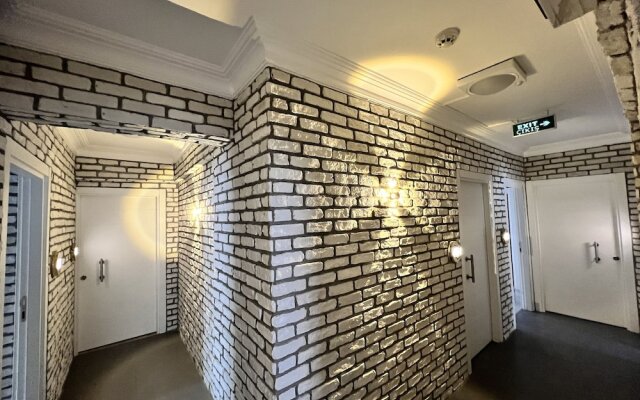 Karaca Suite