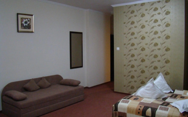Hotel Helin Aeroport