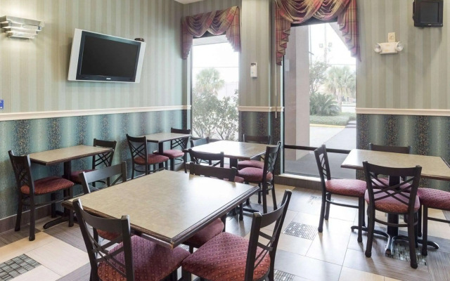 Rodeway Inn & Suites New Orleans Gentilly