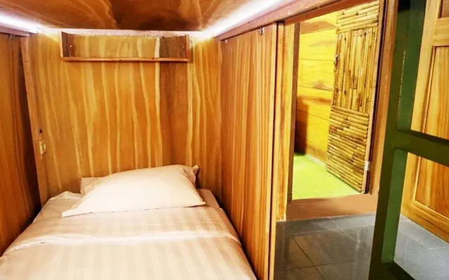 Ayodhya Garden Hostel Yogyakarta by HOM