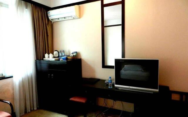 Huating Holiday Inn - Yangshuo