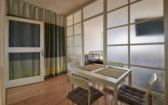 LEM Suburban Apartment