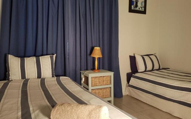 Point Village Accommodation - Ocean Two 12