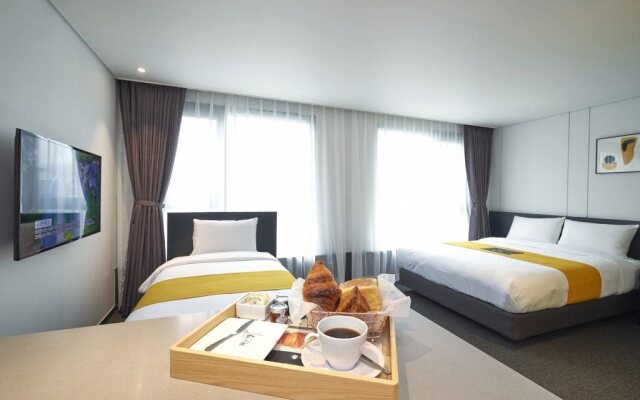 Chason Hotel the Smile