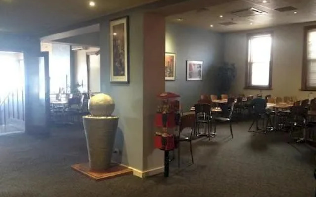 Port Lincoln Pier Hotel