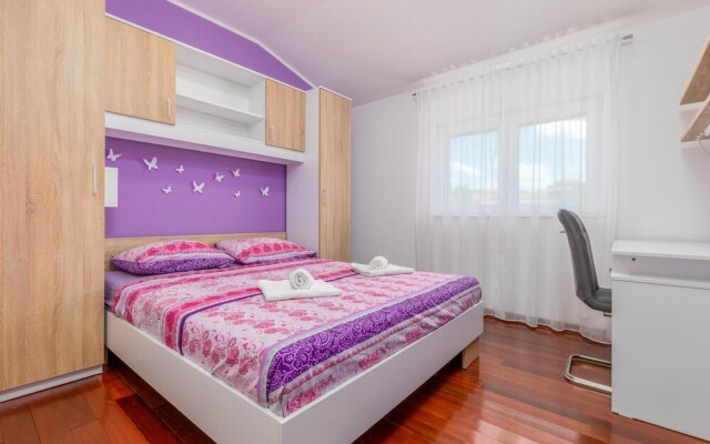 Beautiful Home in Vodnjan With Wifi and 2 Bedrooms