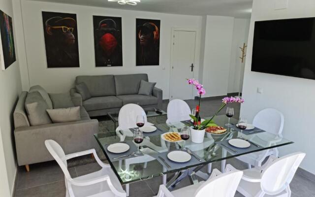 Modern 3 Bedroom Luxury Apartment in Torremolinos