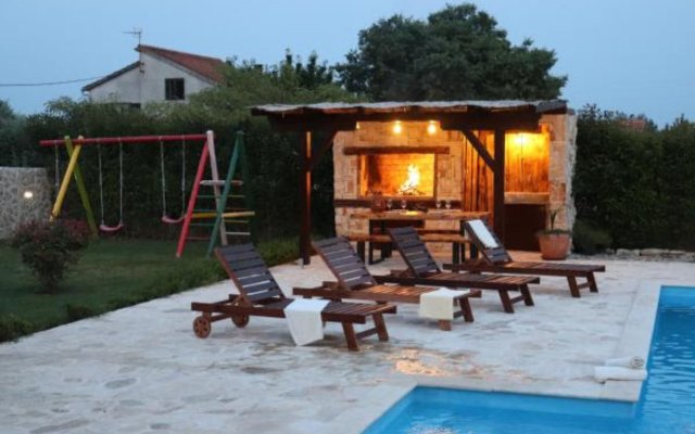 Casa Duje With Lovely Pool