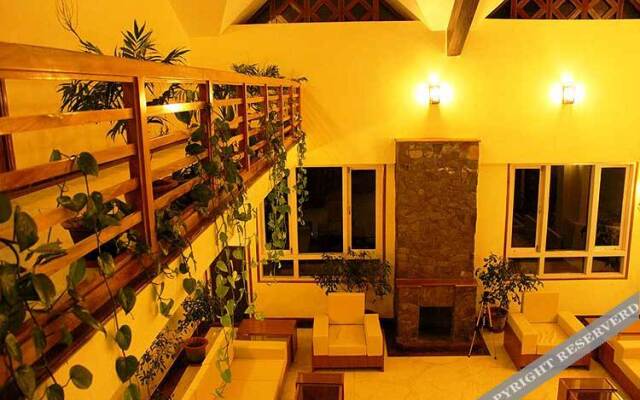 Summit Lillium Hotel & Spa