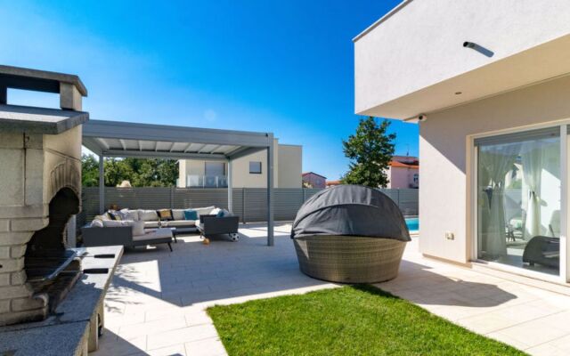 Villa Virtus (NVG360)