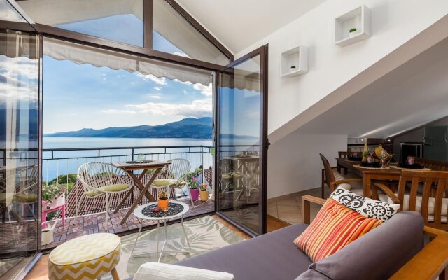 Awesome Apartment in Rijeka With Wifi and 2 Bedrooms