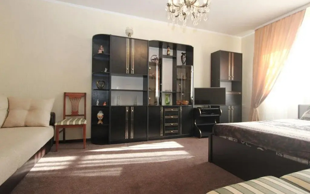 Улучшенные апартаменты «Apartlux Наметкина Suite» — фото