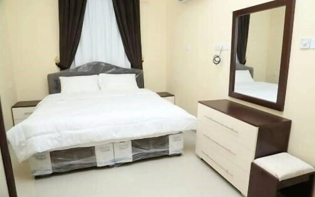 Golden Seasons Furnished Apartments 4