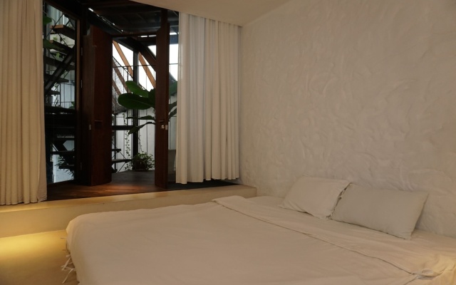 The Still – Guest Rooms – Nha Trang