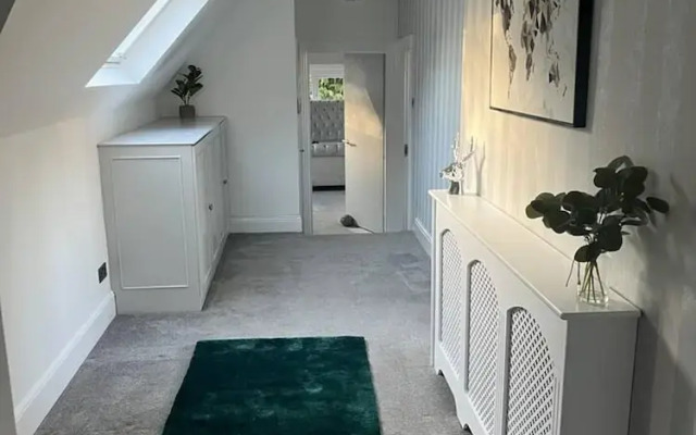 Luxury 3-bed Penthouse Apartment in Bournemouth