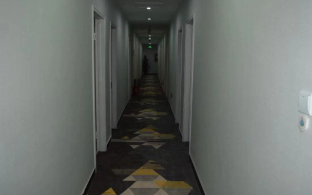 Rujia China Inn Hotel (Beijing Daxing Airport Qingyuan Road Subway Station)