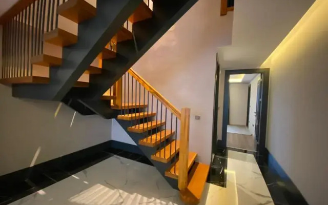 B&c Luxury Residance