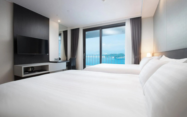 Utop Marina Hotel & Resort