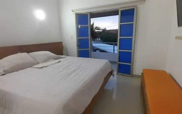 Cabaña de Enseño en Coveñas