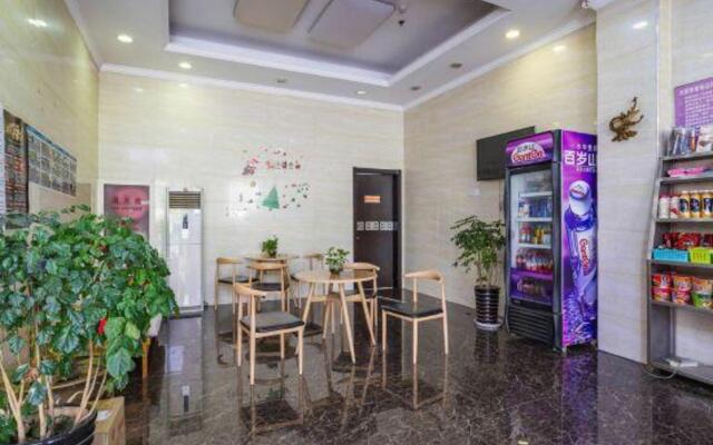 Pod Inn Hotel (Kunshan Railway Station Kuncheng Plaza)