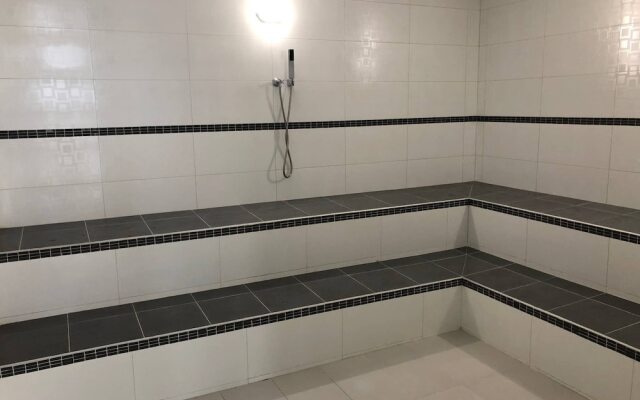 Room And Access To Pool, Turkish And Gym