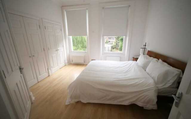 2 Bedroom Apartment in Wimbledon Village