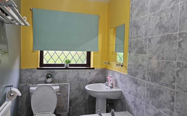 Immaculate 3-bed House in Middleton