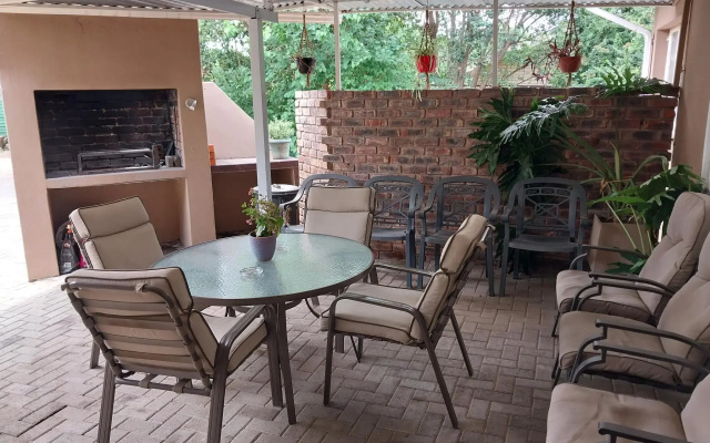 Lily Guesthouse