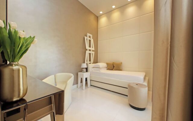 Domus Aurea Luxury Suites
