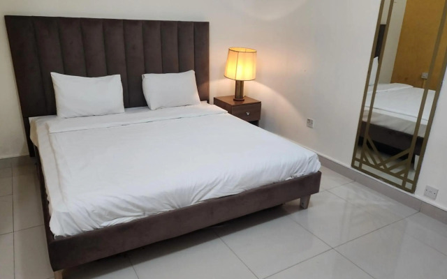Qurum Beach Hotel