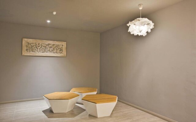 M+ Boutique Hotel