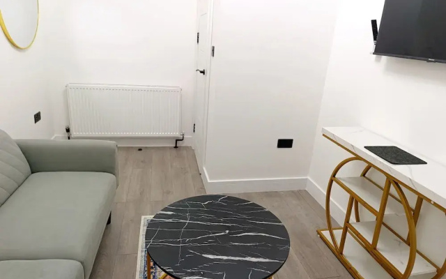 Cardiff 1 Bed Apartment - City Living at its Best