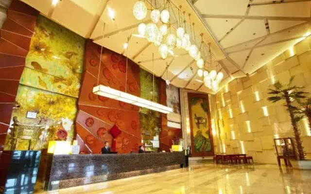 Dinghe Hotel