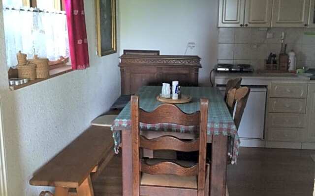 Holiday House Cervena Veza
