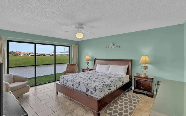 Edgewater Golf Villa 3101